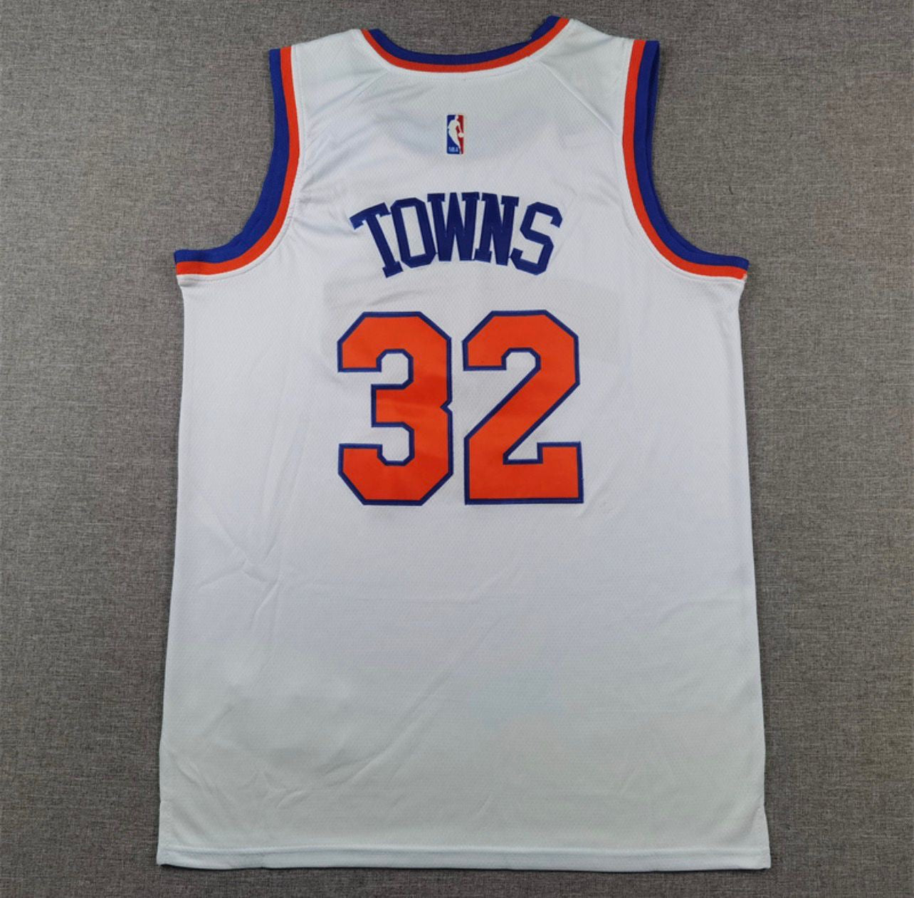 Karl-Anthony Towns White New York Knicks Jersey