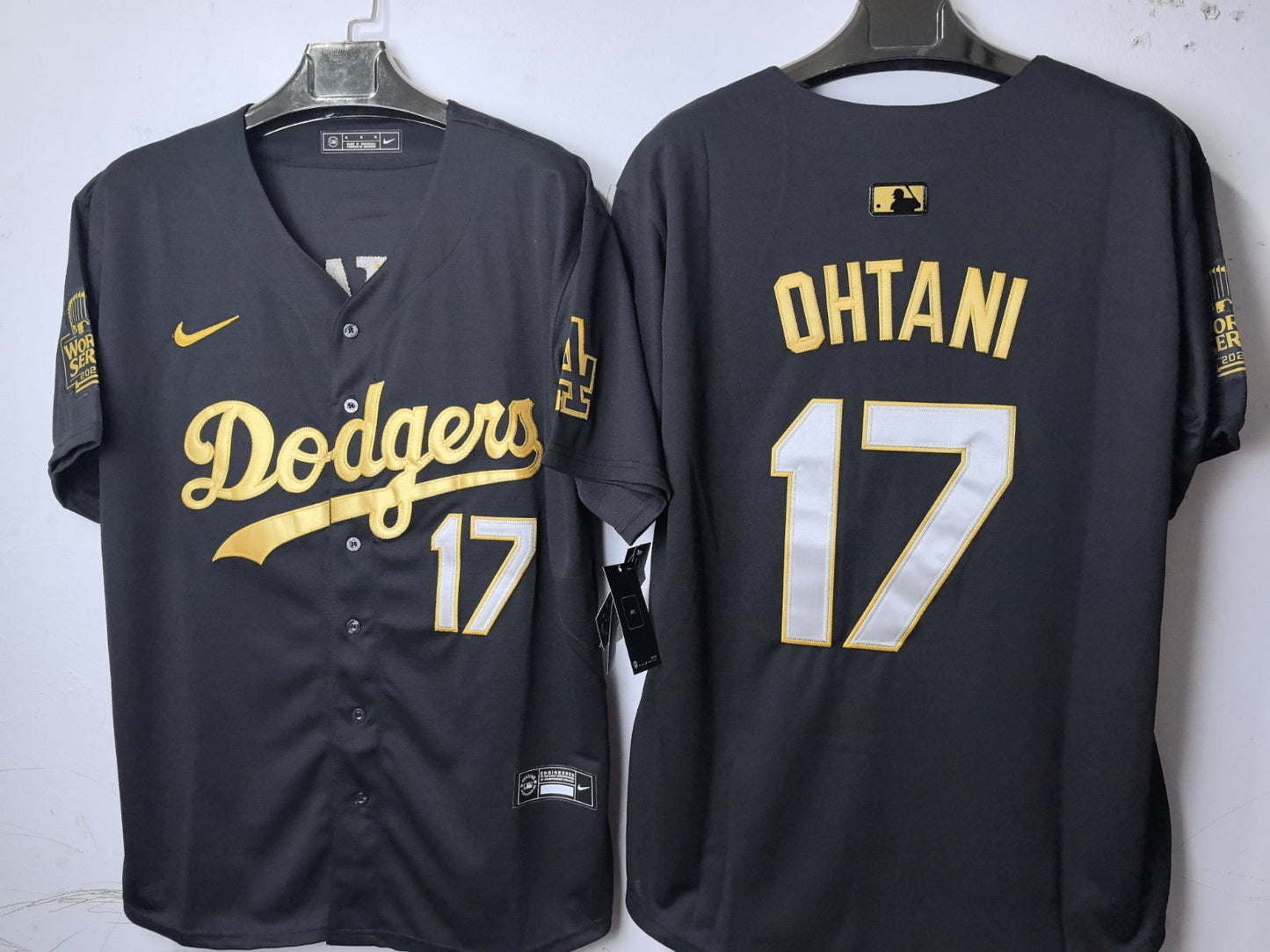 Los Angeles Dodgers Shohei Ohtani Black and Gold jersey