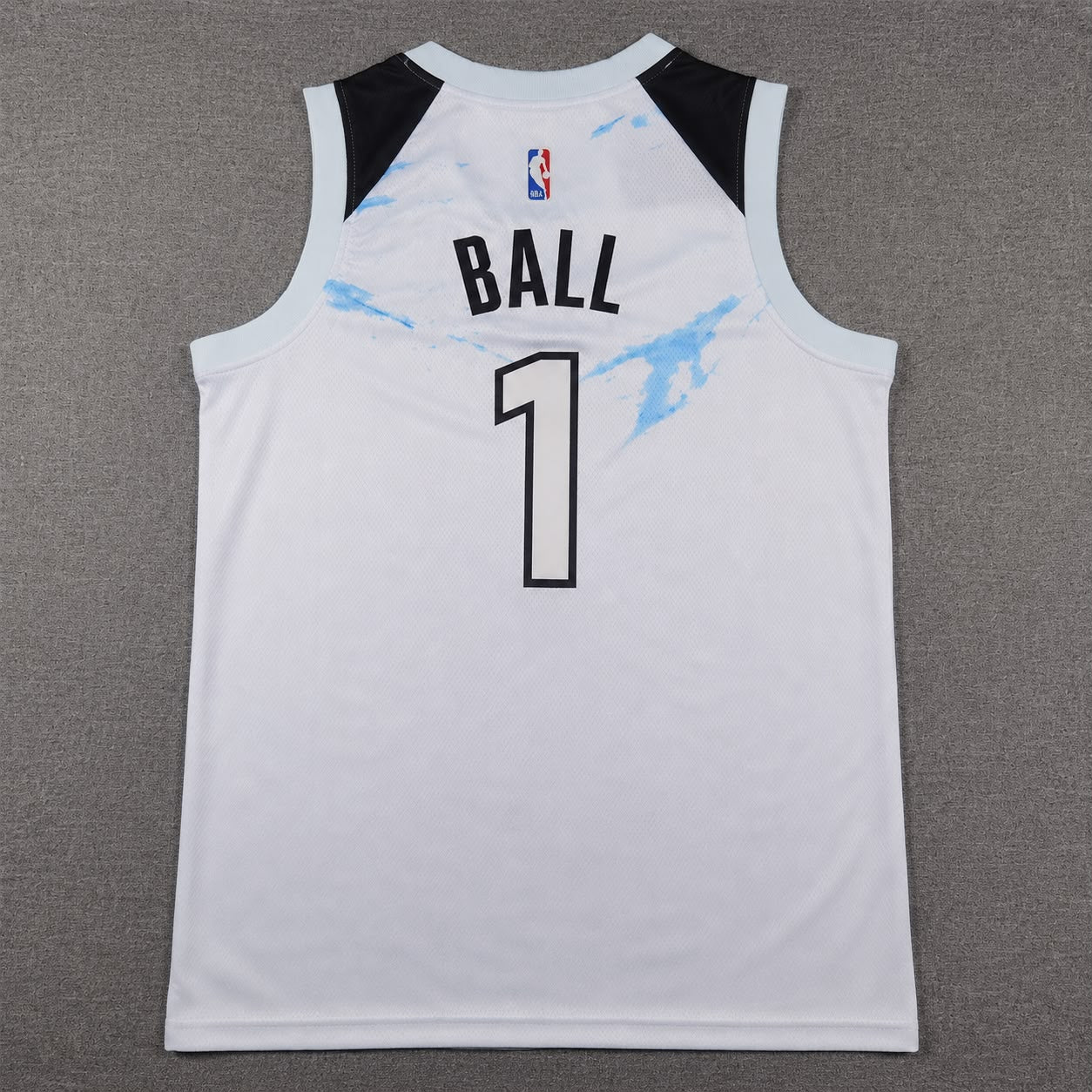 MINNESOTA TIMBERWOLVES LAMELO BALL WHITE JERSEY