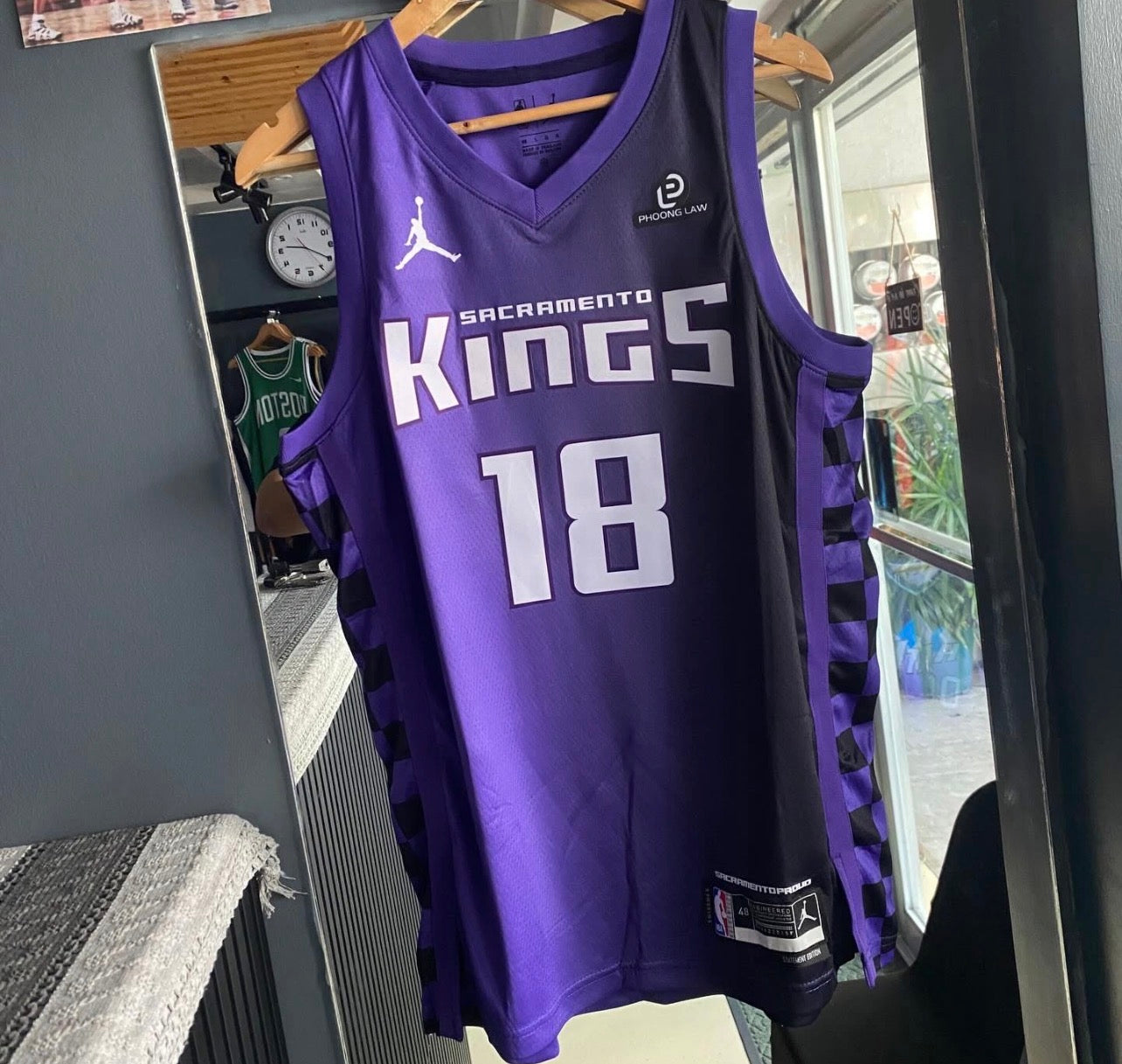 SACRAMENTO KINGS RUSSELL WESTBROOK PURPLE JERSEY