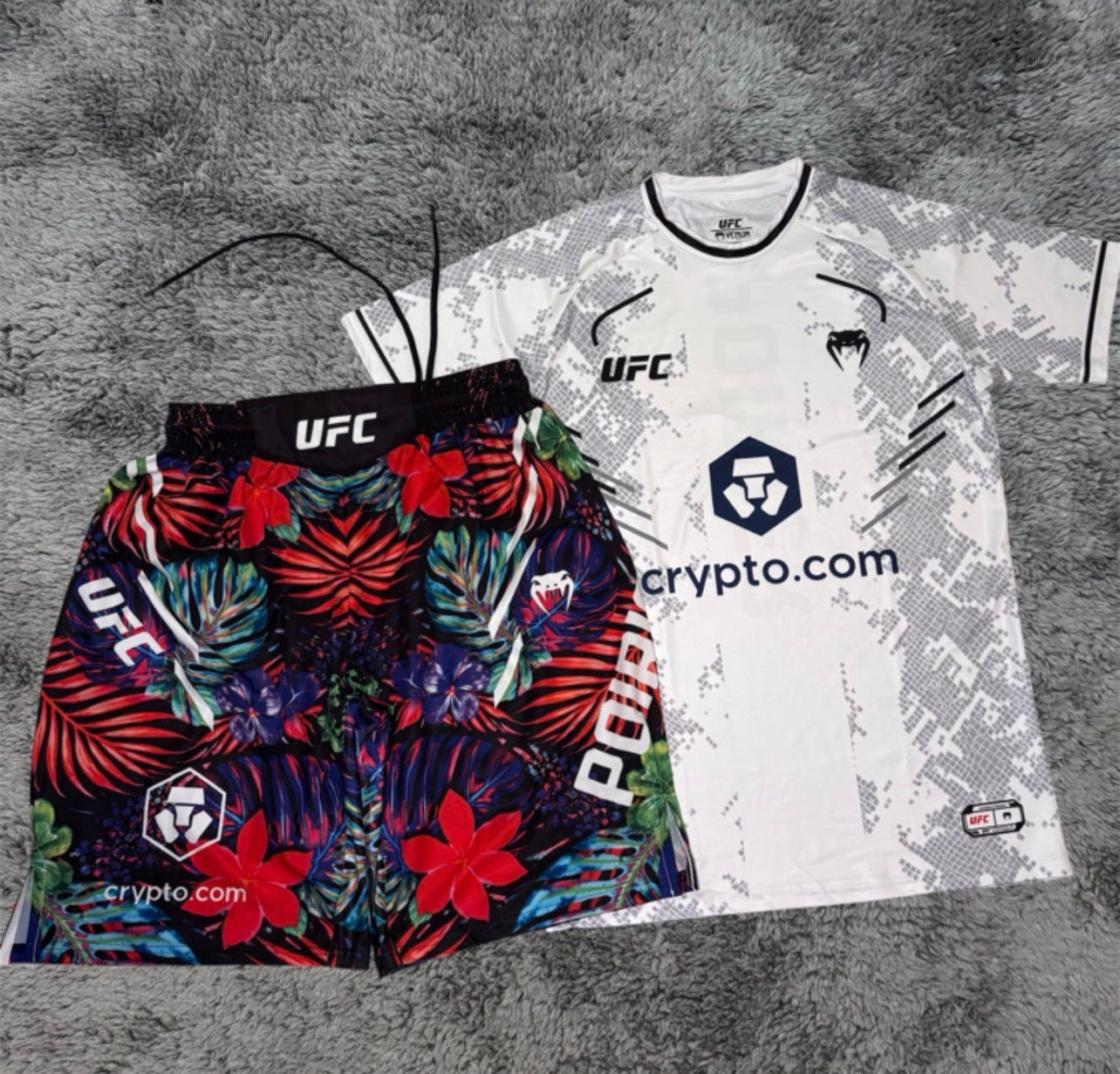 DUSTIN POIRIER WHITE SHIRT & RED SHORTS COMBO