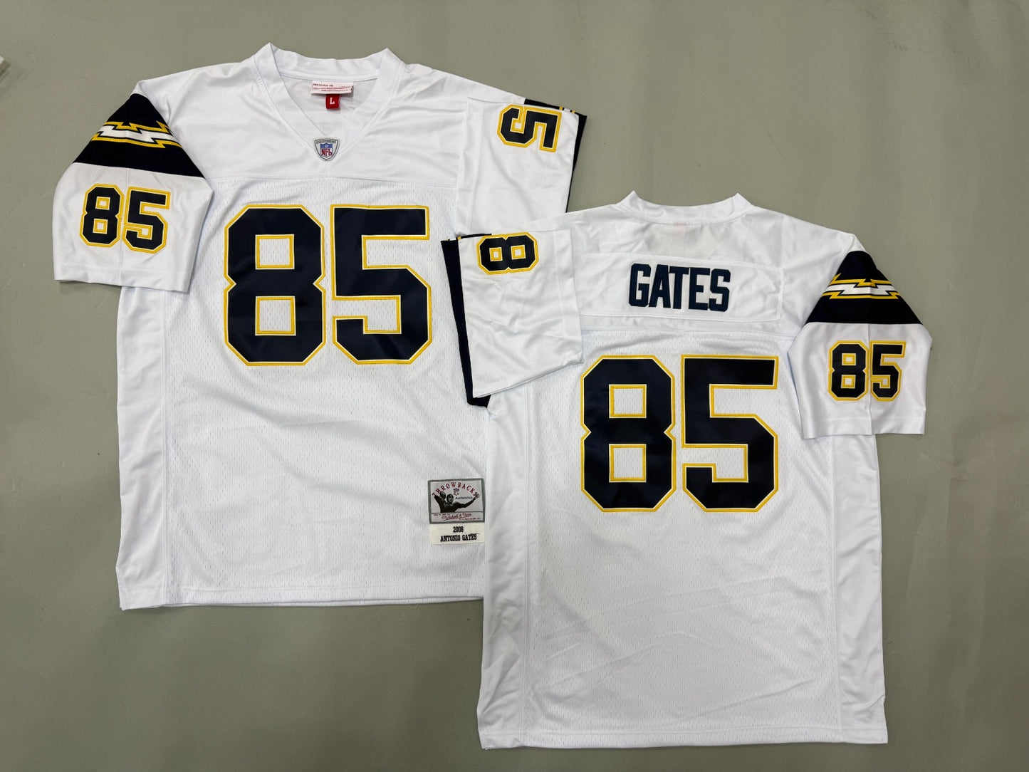 SAN DIEGO CHARGERS ANTONIO GATES WHITE JERSEY