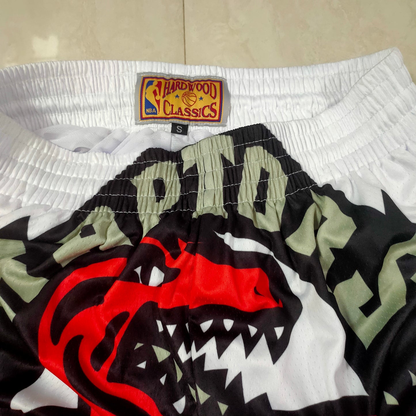 TORONTO RAPTORS WHITE SHORTS