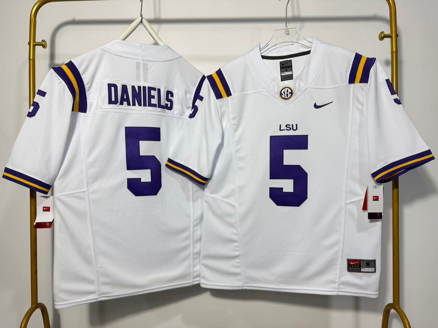 LSU TIGERS JAYDEN DANIELS WHITE JERSEY