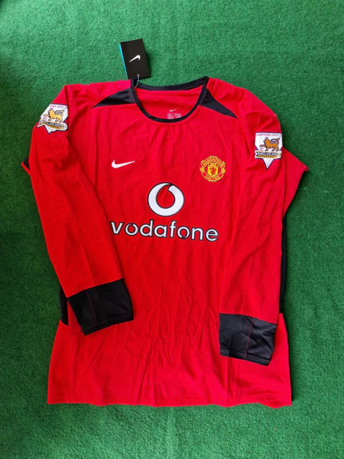Cristiano Ronaldo Manchester United 2002 2004 Red Retro Long Sleeve Jersey