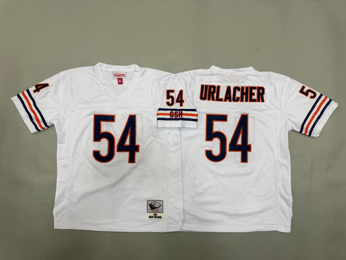 CHICAGO BEARS BRIAN URLACHER WHITE VINTAGE JERSEY