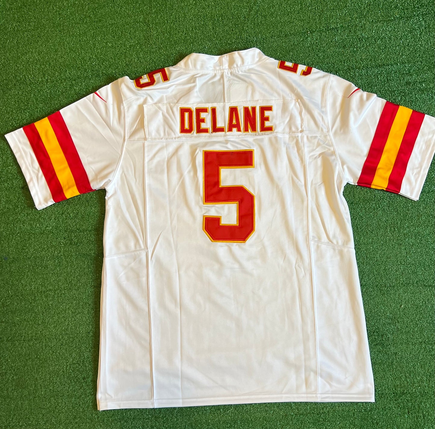 KANSAS CITY CHIEFS MANSOOR DELANE WHITE JERSEY