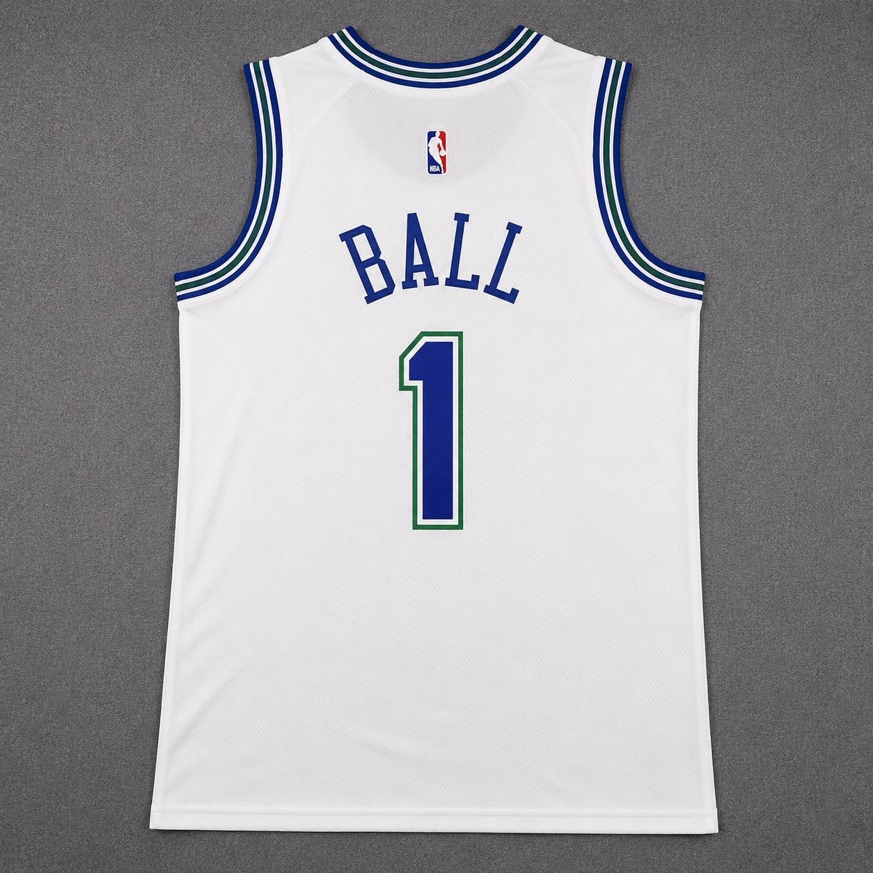 MINNESOTA TIMBERWOLVES LAMELO BALL WHITE JERSEY
