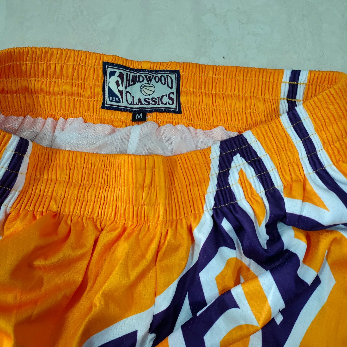 LOS ANGELES LAKERS YELLOW SHORTS