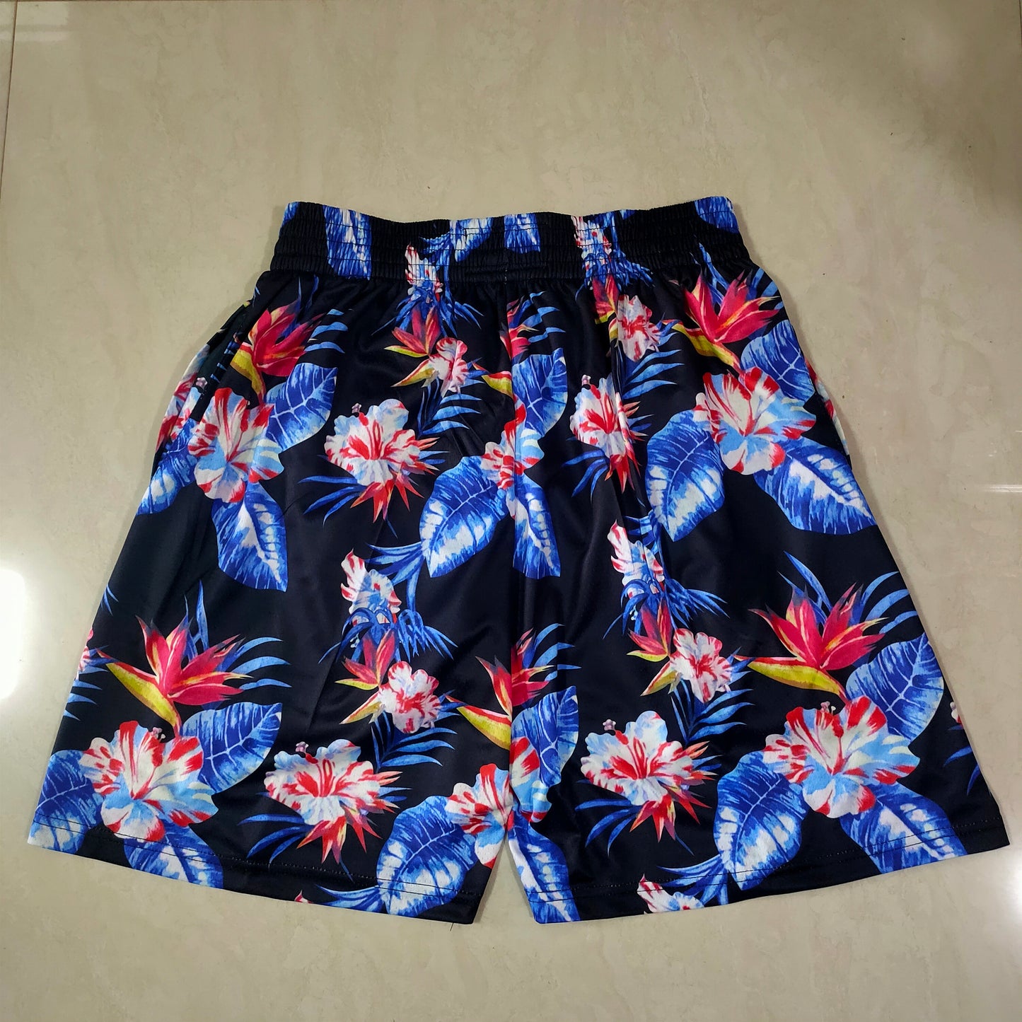 CHICAGO BULLS FLOWER SHORTS