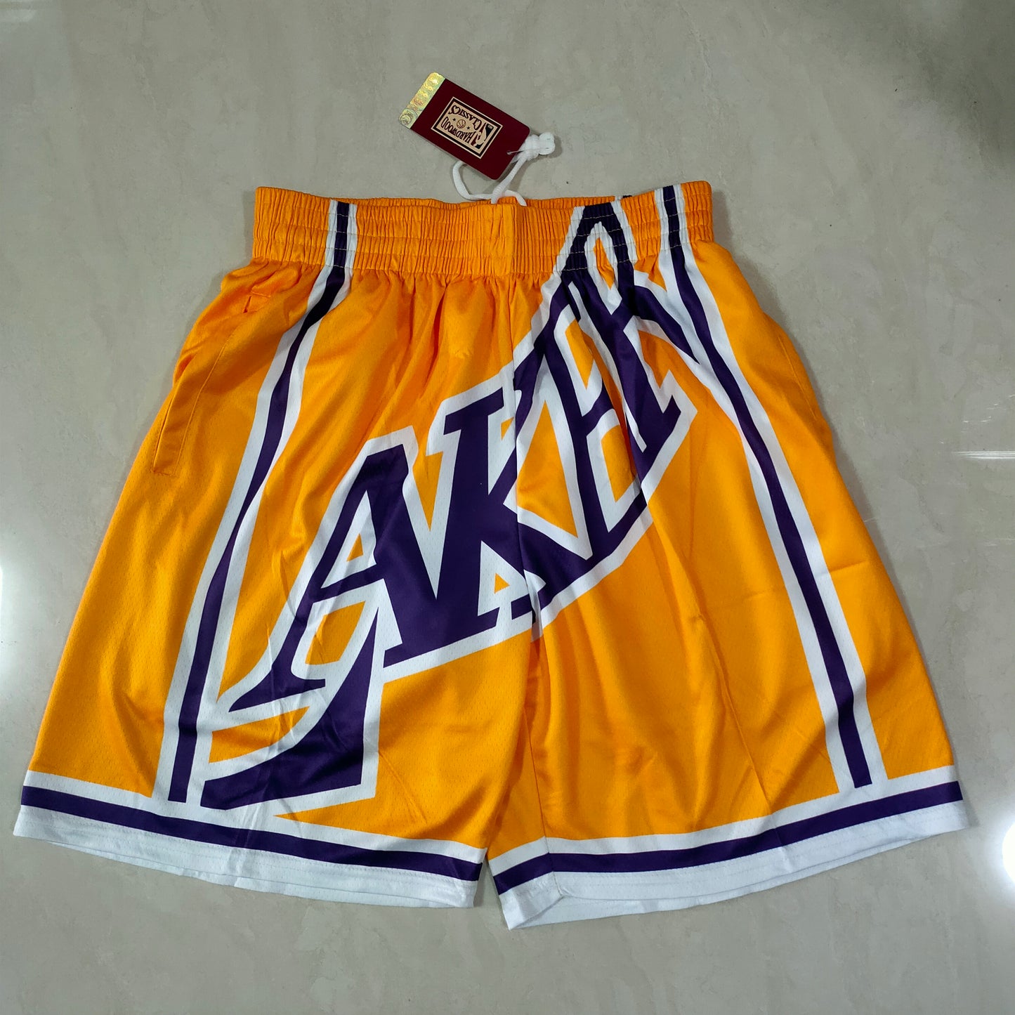 LOS ANGELES LAKERS YELLOW SHORTS