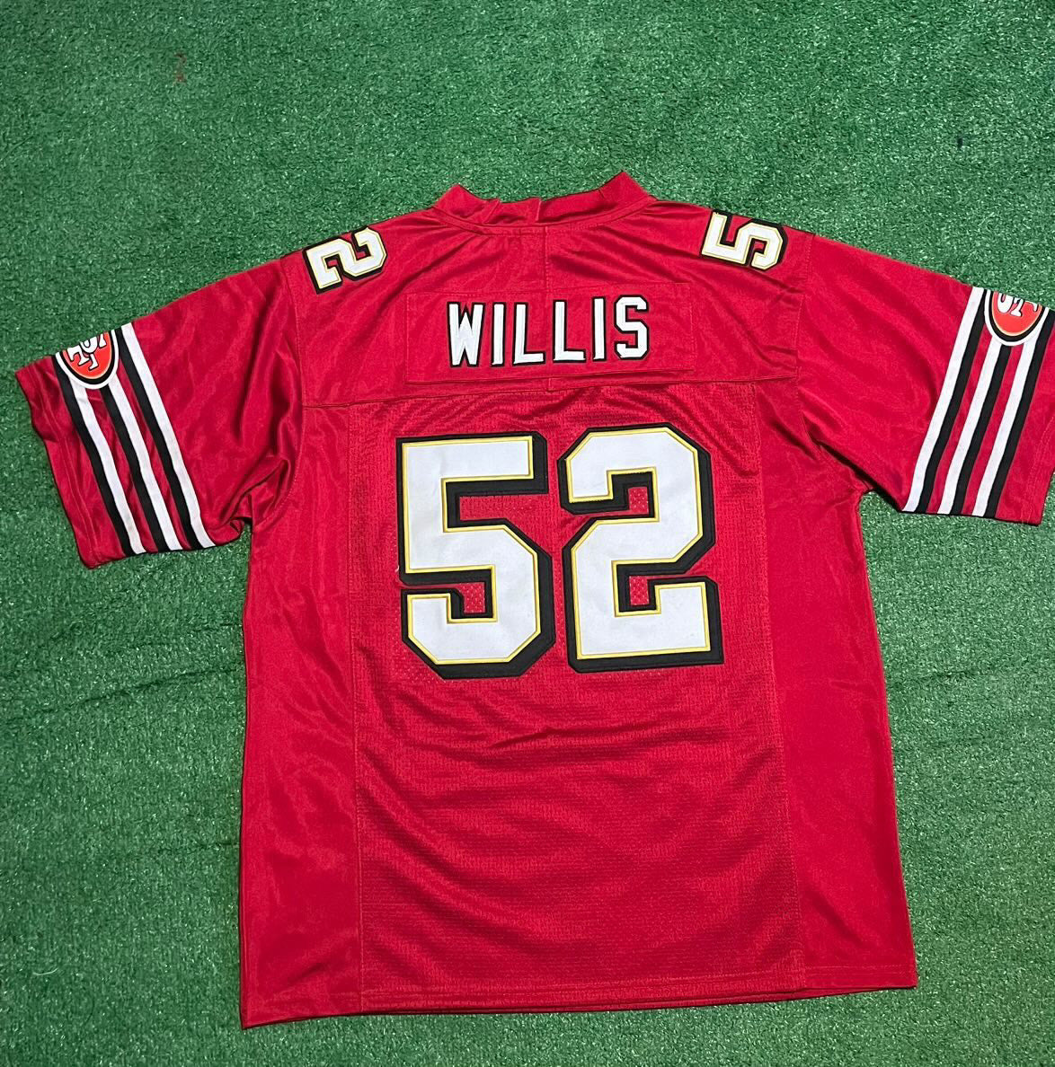 San Francisco 49ers Patrick Willis red jersey ￼