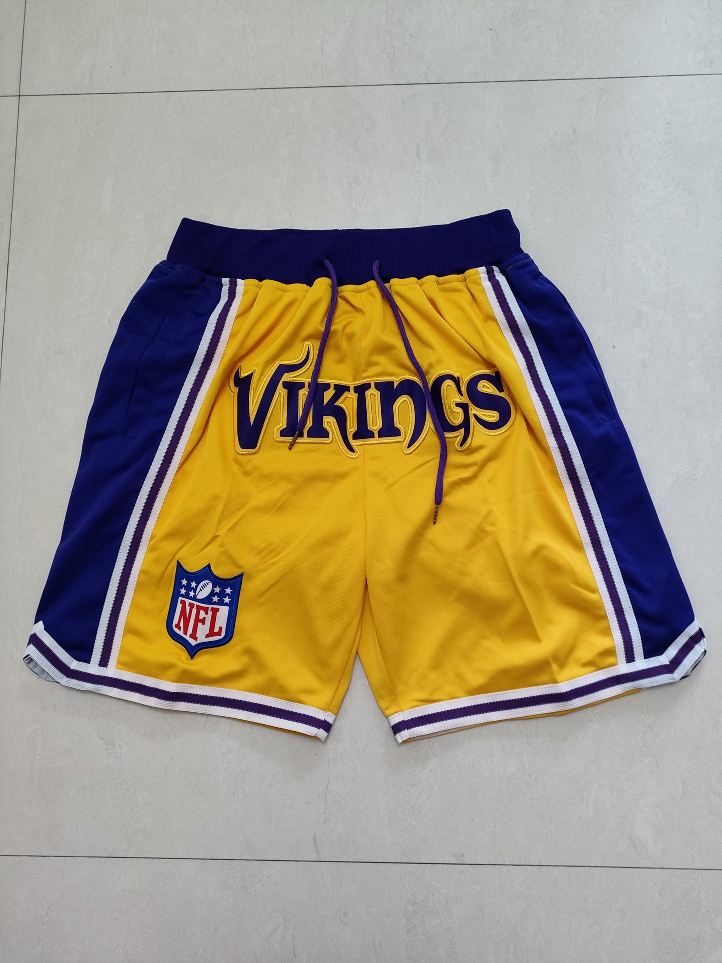 MINNESOTA VIKINGS YELLOW SHORTS