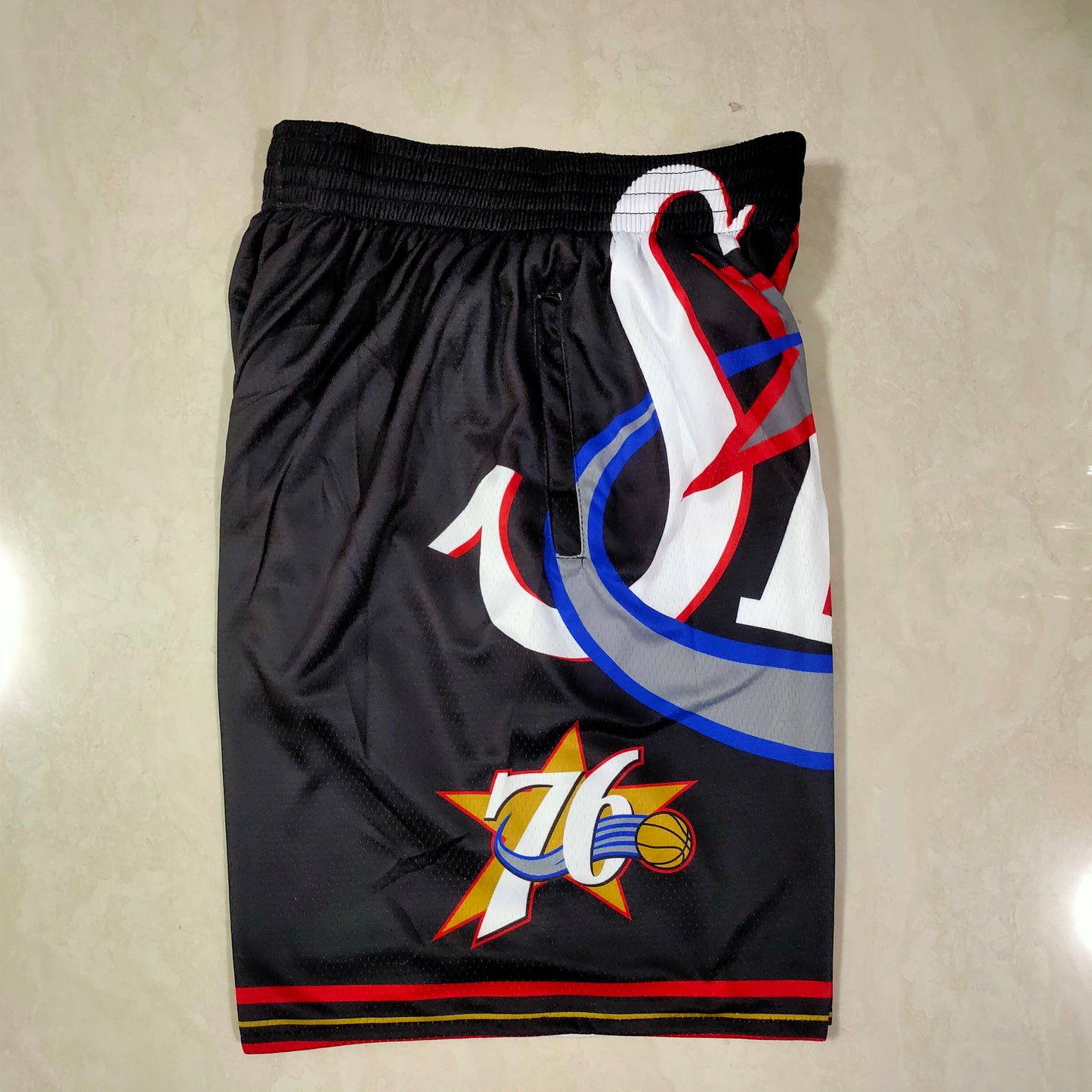 PHILIDELPHIA 76ERS BLACK SHORTS