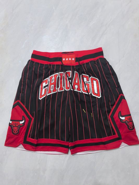 CHICAGO BULLS RED SHORTS