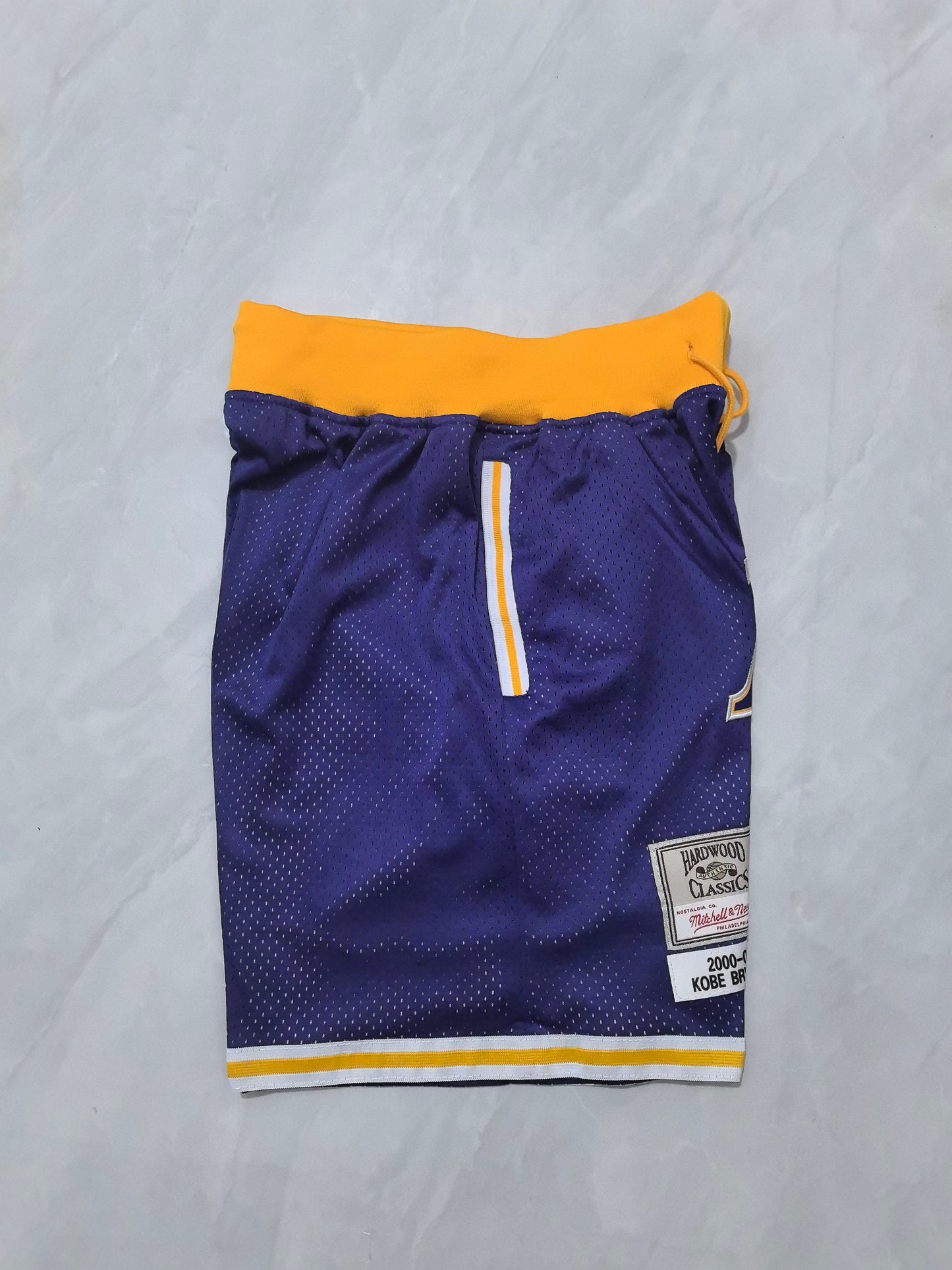 LOS ANGELES LAKERS PURPLE SHORTS