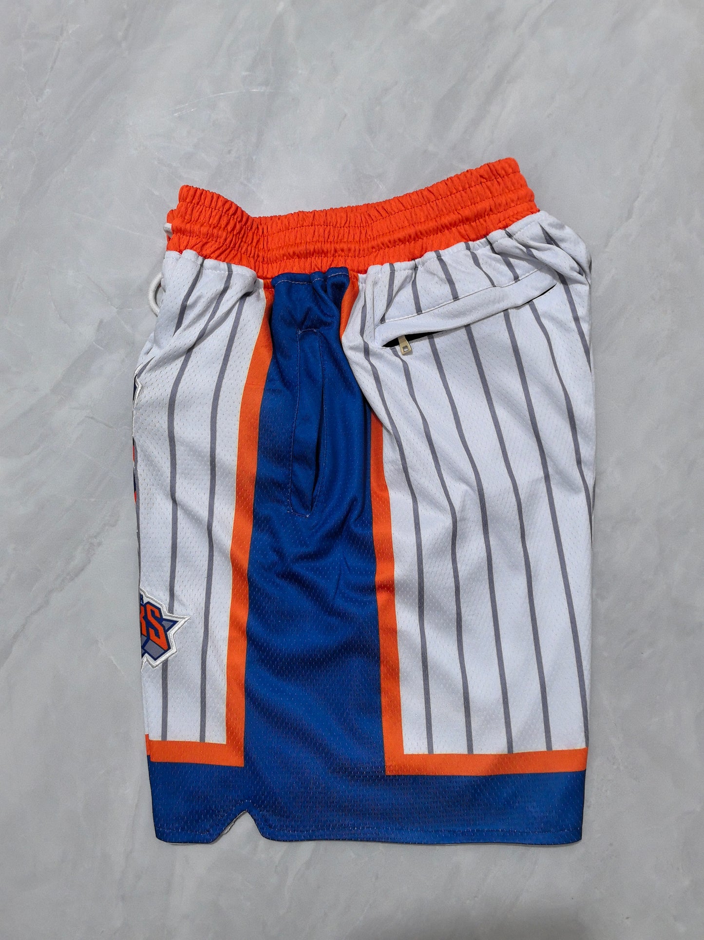 NEW YORK KNICKS WHITE SHORTS