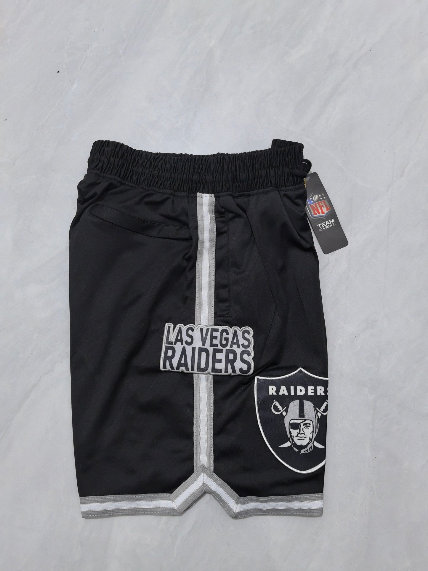 LAS VEGAS RAIDERS BLACK SHORTS