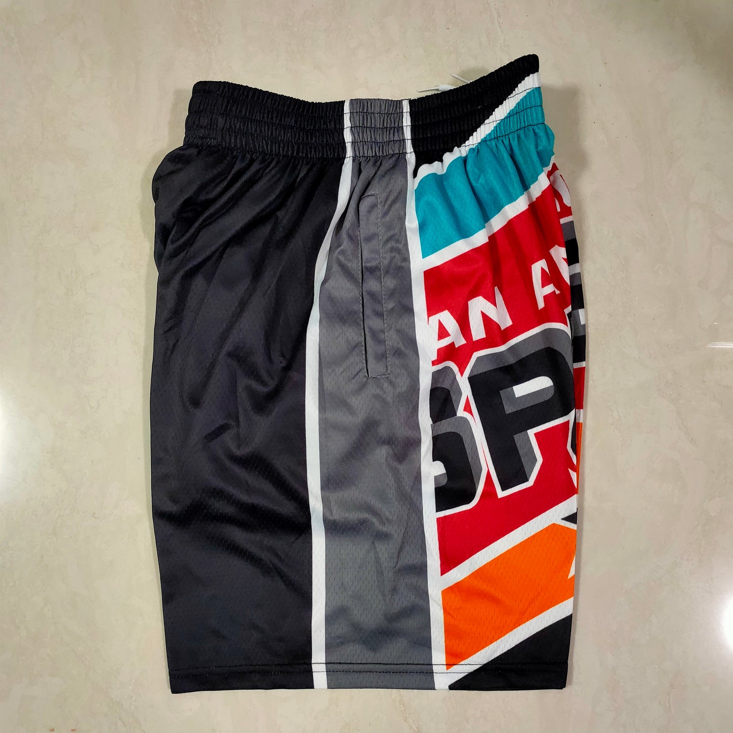 SAN ANTONIO SPURS FIESTA SHORTS