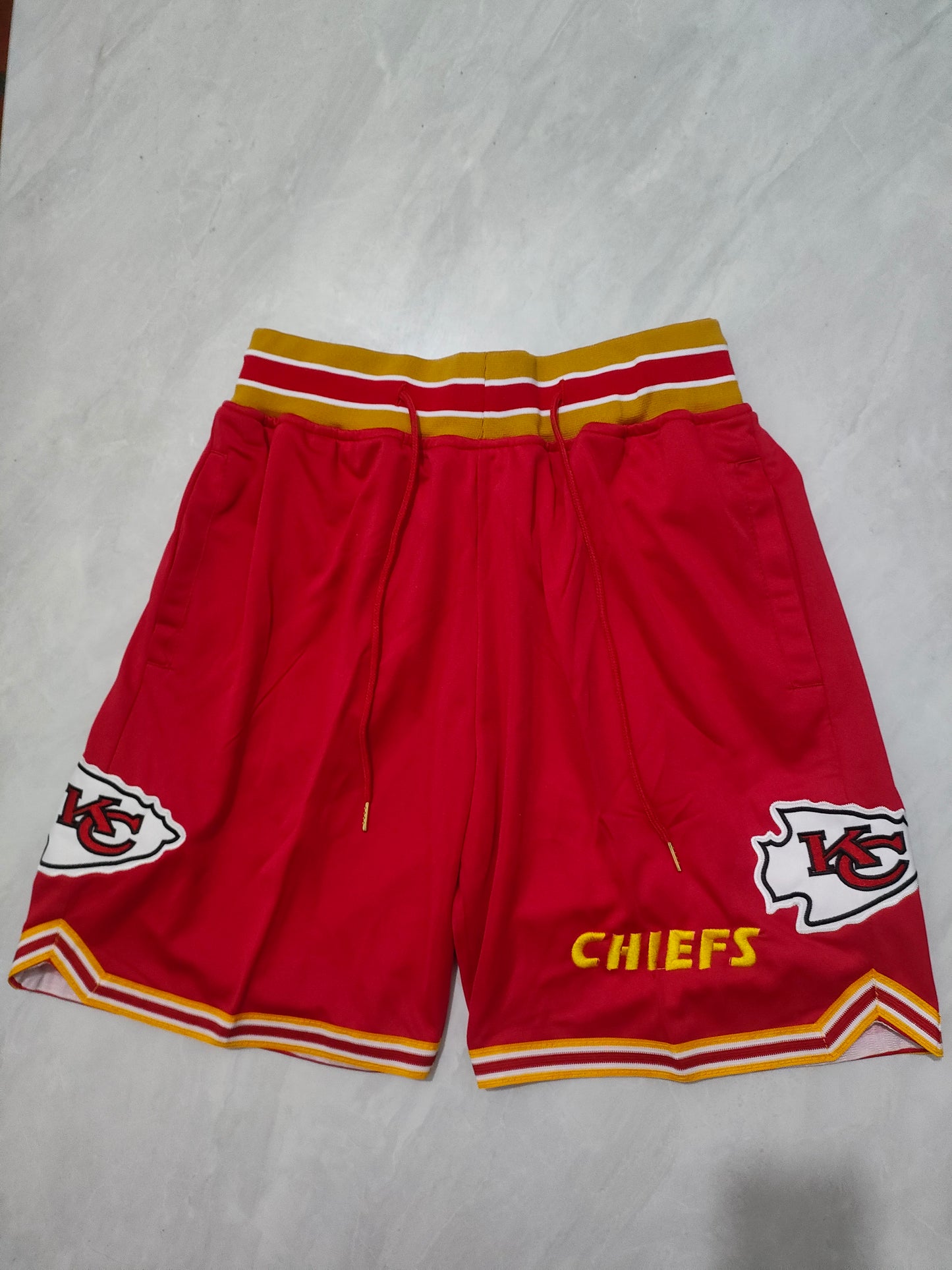 KANSAS CITY CHIEFS RED SHORTS