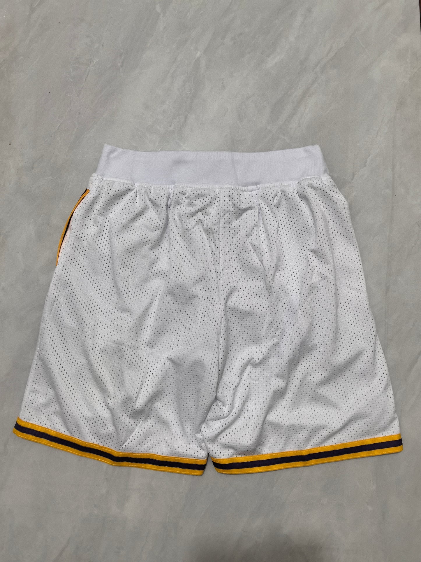 LOS ANGELES LAKERS WHITE SHORTS