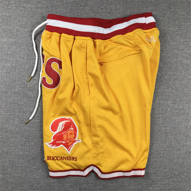 TAMPA BAY BUCCANEERS CREAMSCILE SHORTS