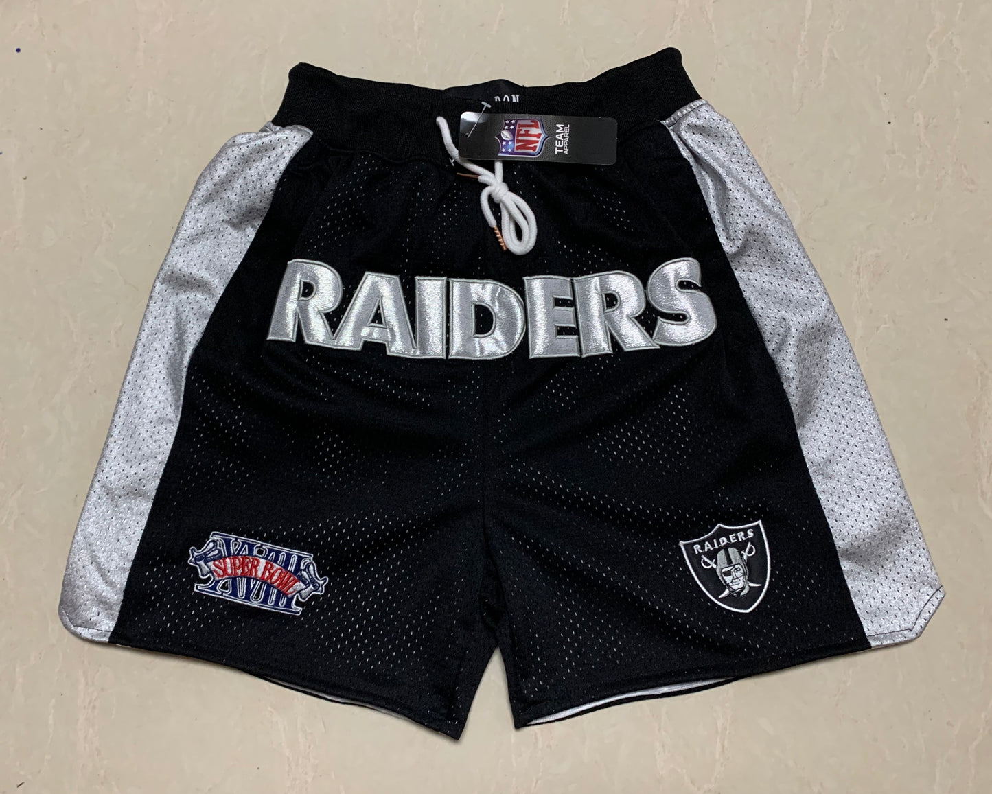 LAS VEGAS RAIDERS BLACK SHORTS