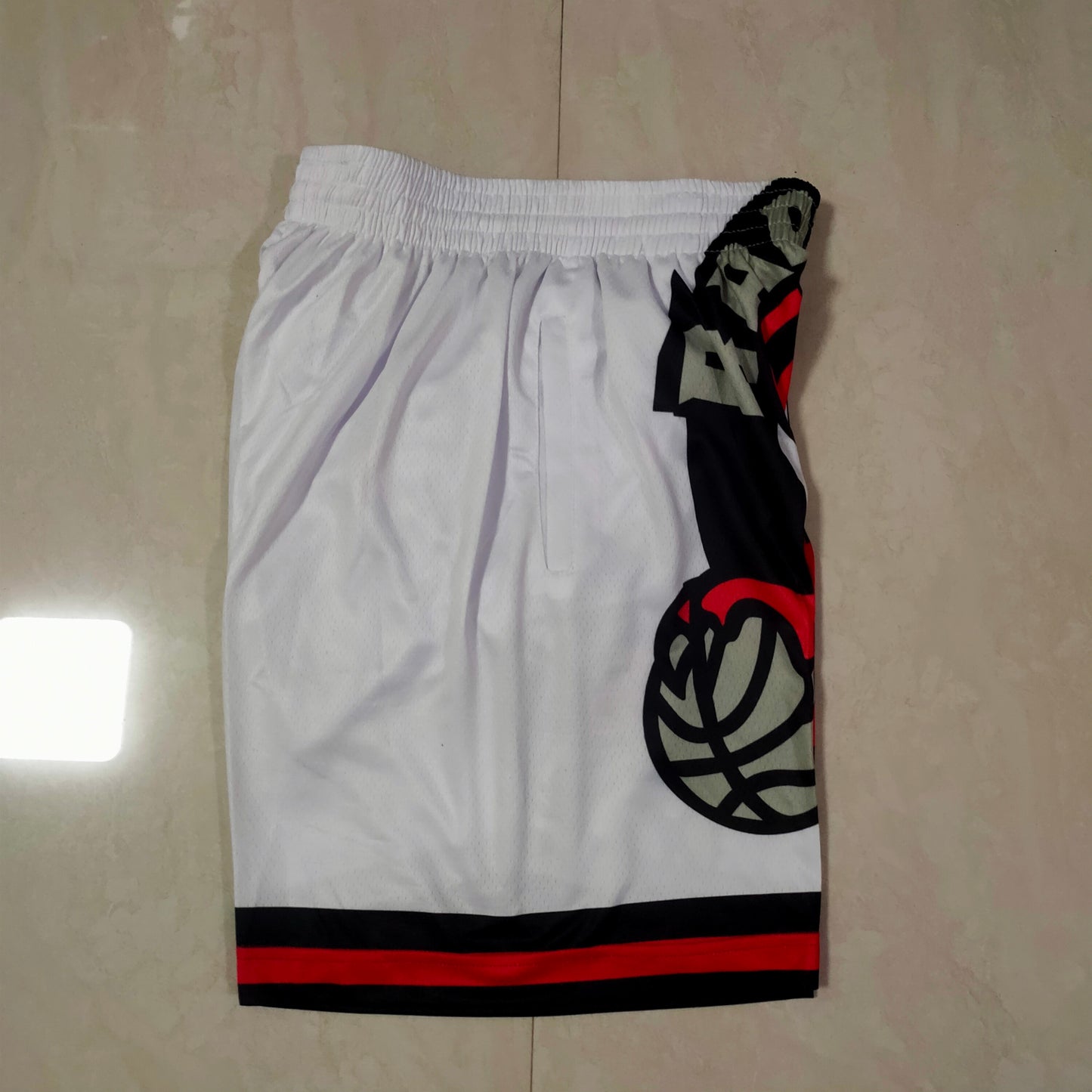 TORONTO RAPTORS WHITE SHORTS