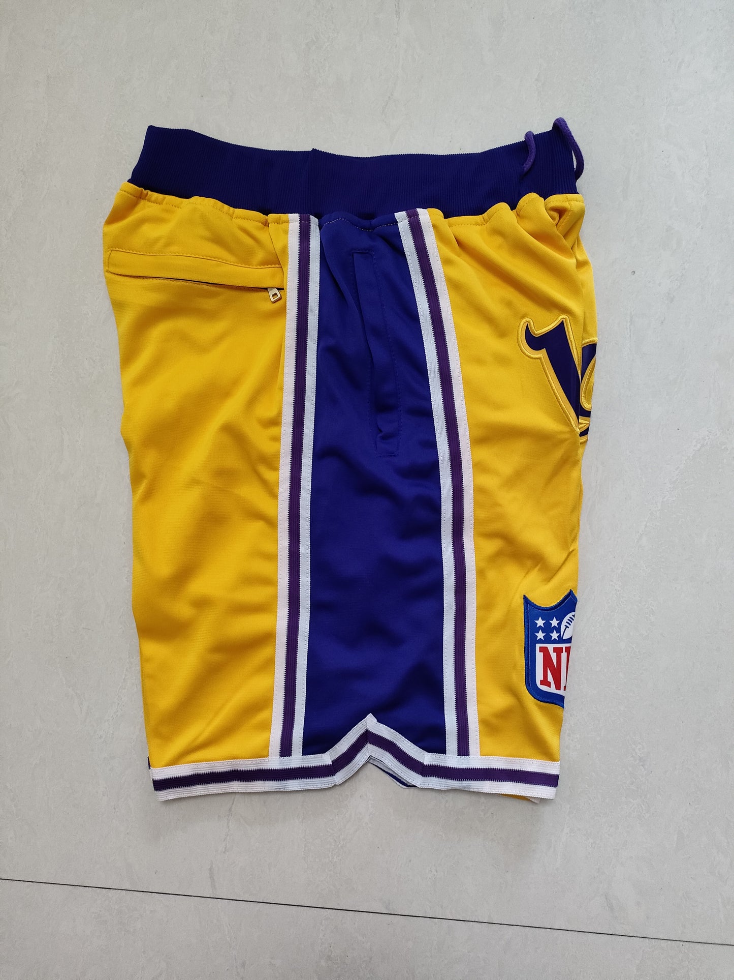 MINNESOTA VIKINGS YELLOW SHORTS
