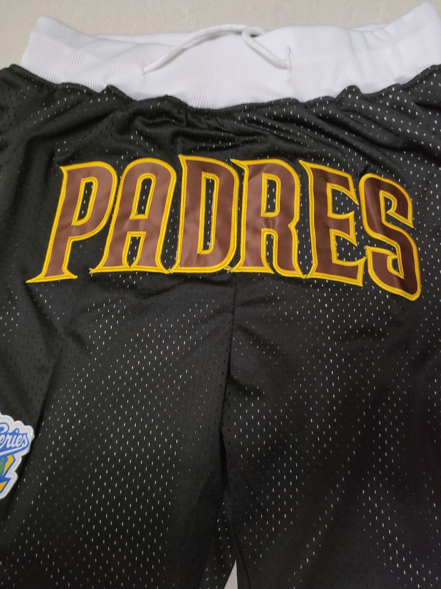 SAN DIEGO PADRES BLACK SHORTS