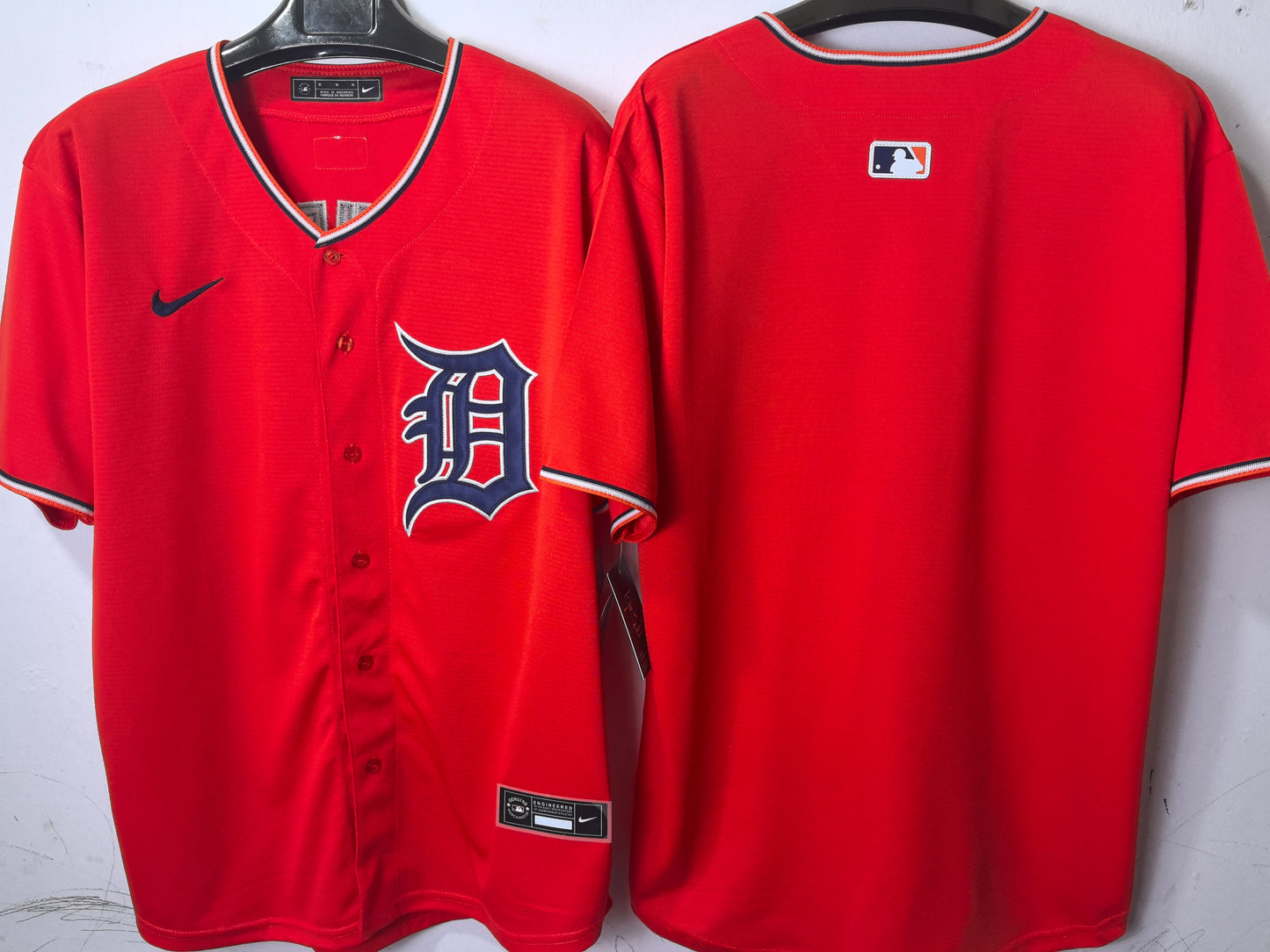 DETROIT TIGERS ORANGE JERSEY