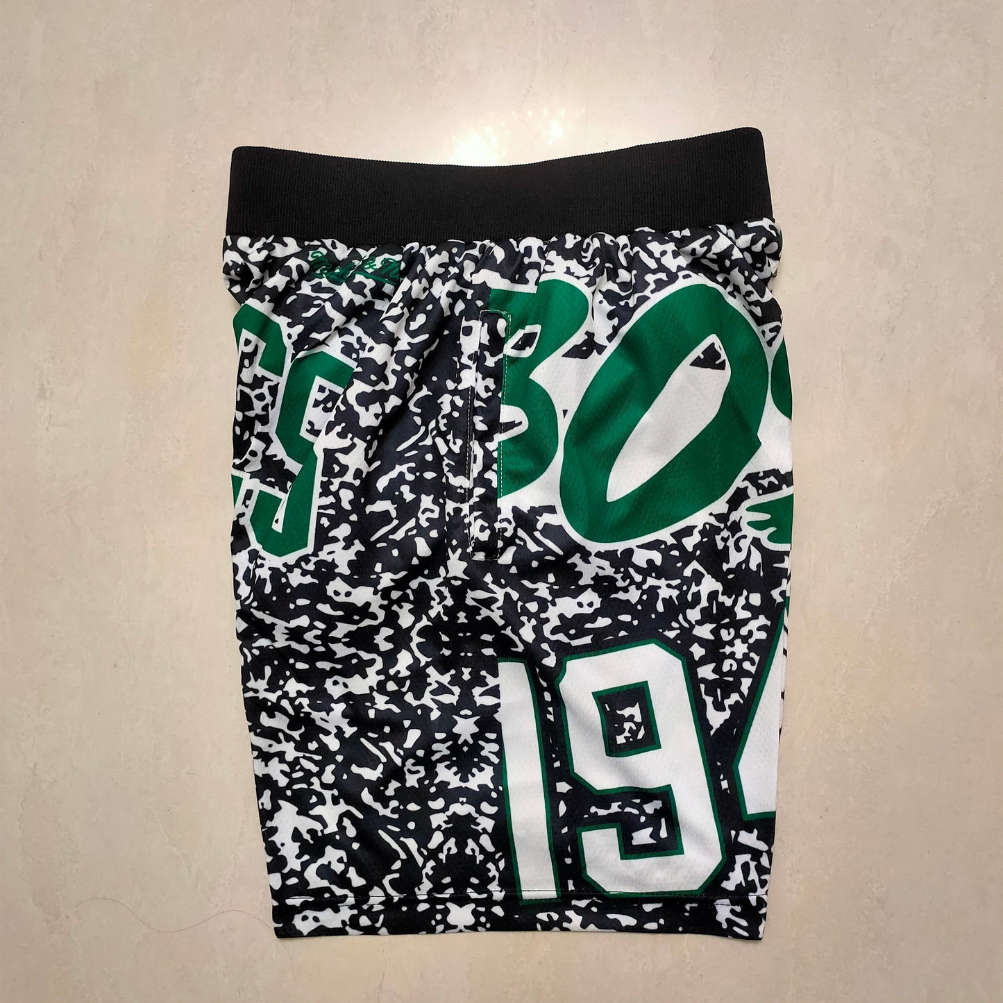 BOSTON CELTICS BLACK SHORTS