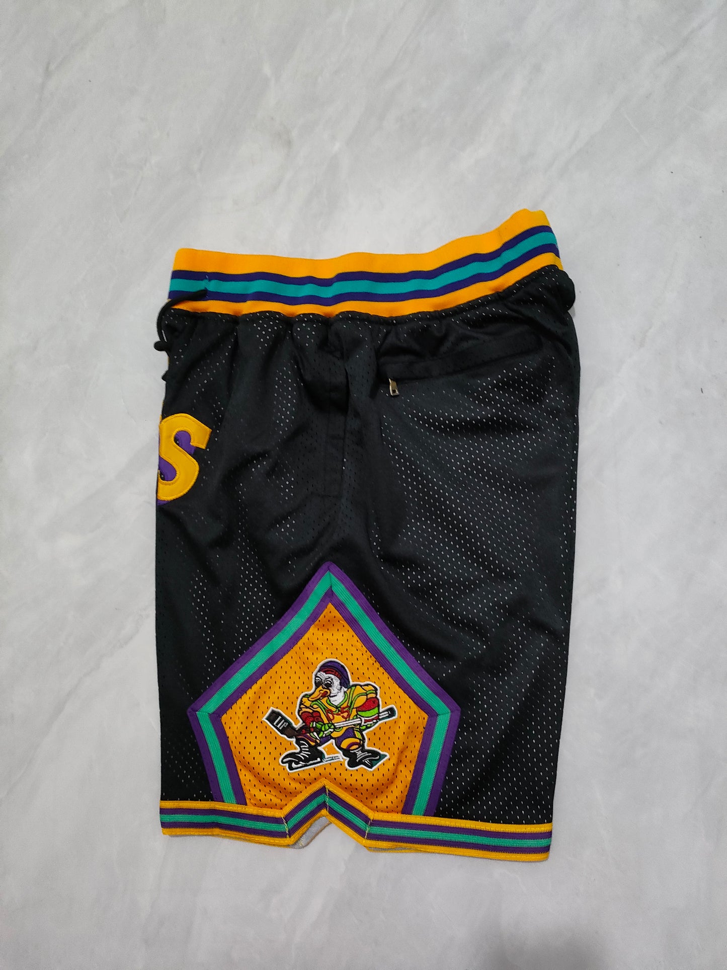 OREGON DUCKS BLACK SHORTS