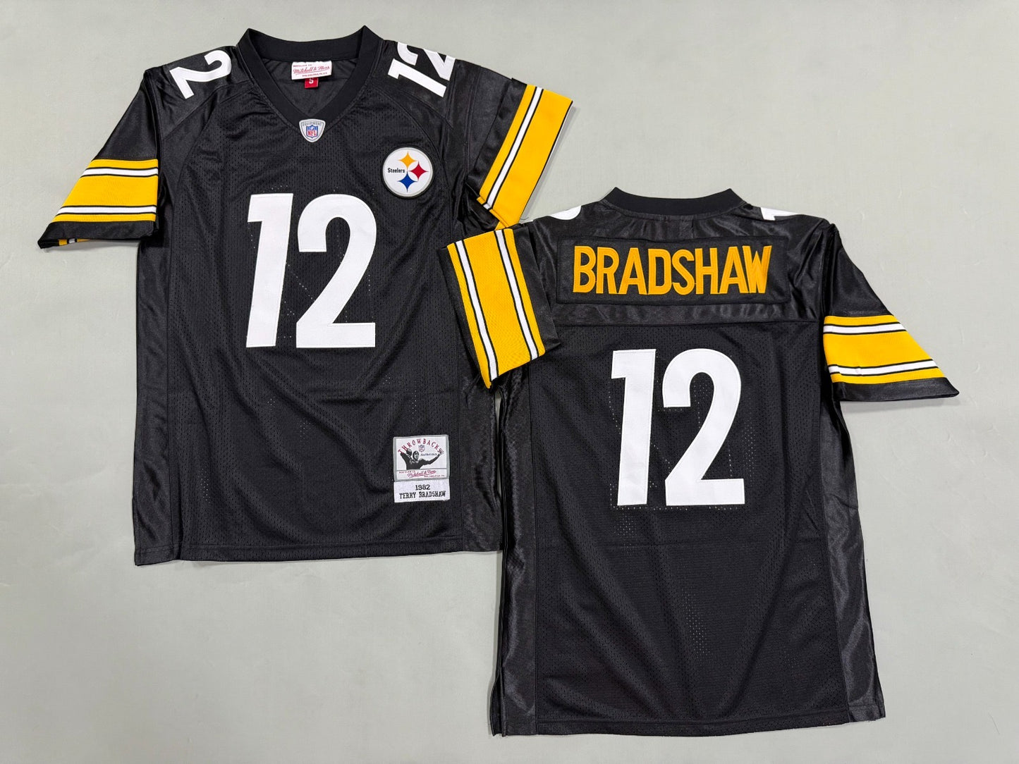 PITTSBURGH STEELERS TERRY BRADSHAW BLACK VINTAGE JERSEY