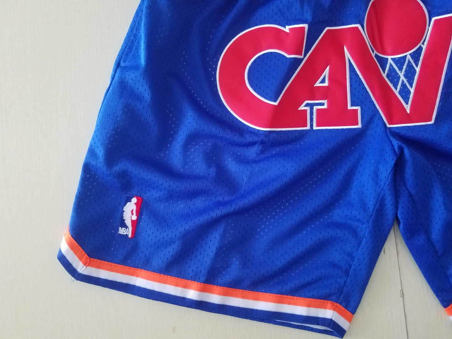 CLEVELAND CAVALIERS BLUE RETRO SHORTS