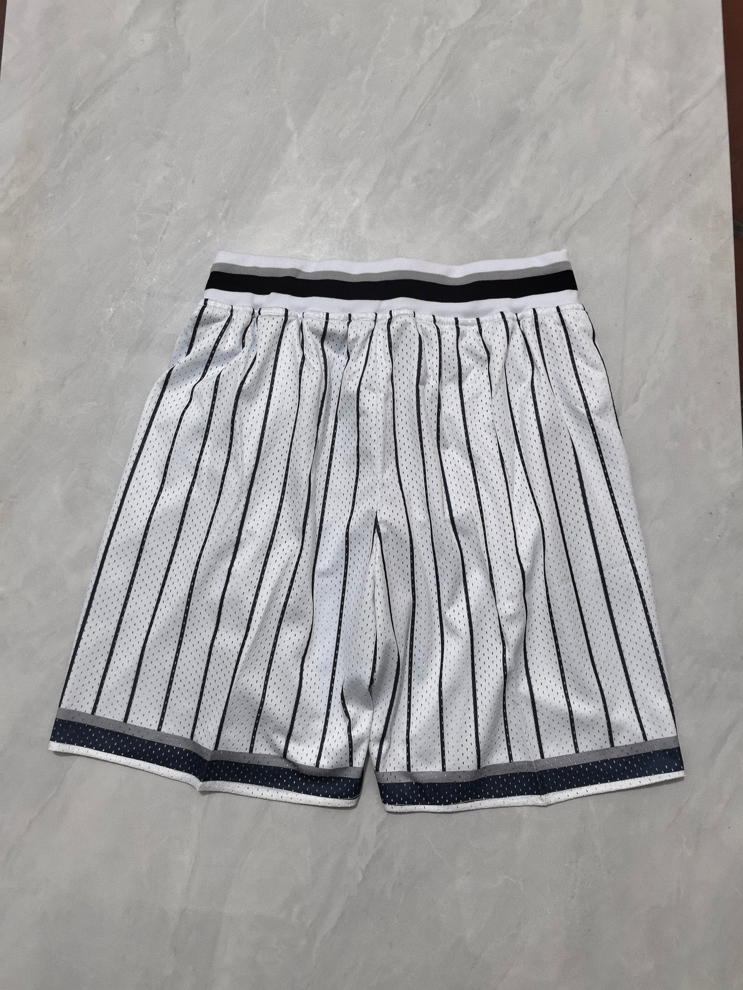 NEW YORK YANKEES WHITE SHORTS