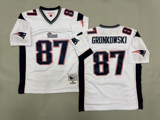 NEW ENGLAND PATRIOTS ROB GRONKOWSKI WHITE VINTAGE JERSEY