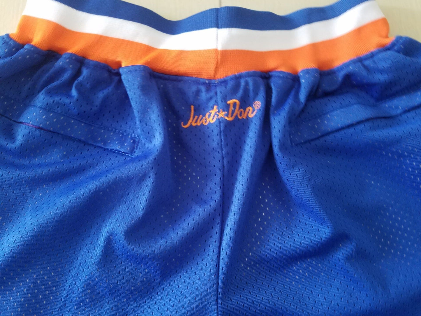 CLEVELAND CAVALIERS BLUE RETRO SHORTS