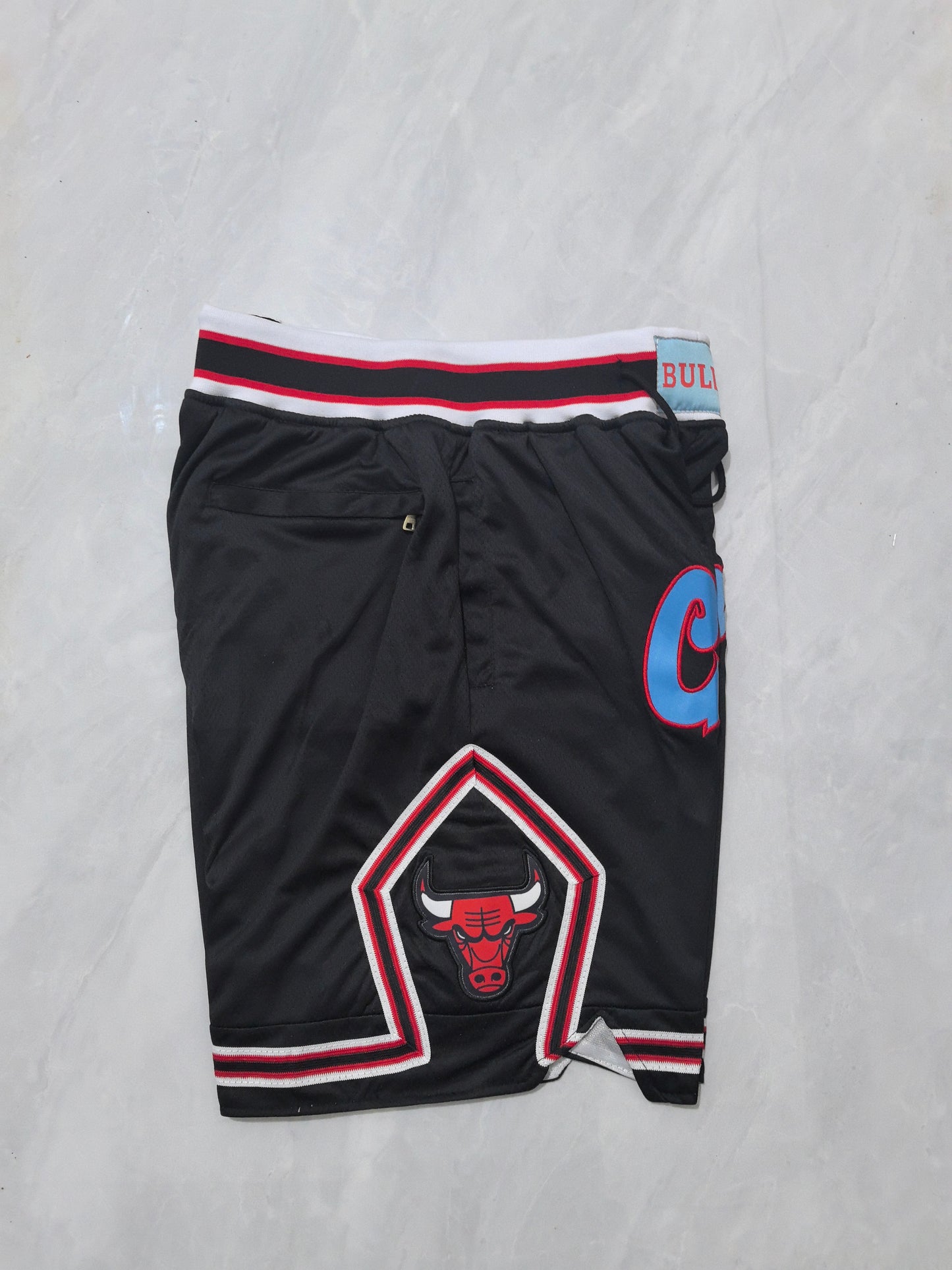 CHICAGO BULLS BLACK SHORTS