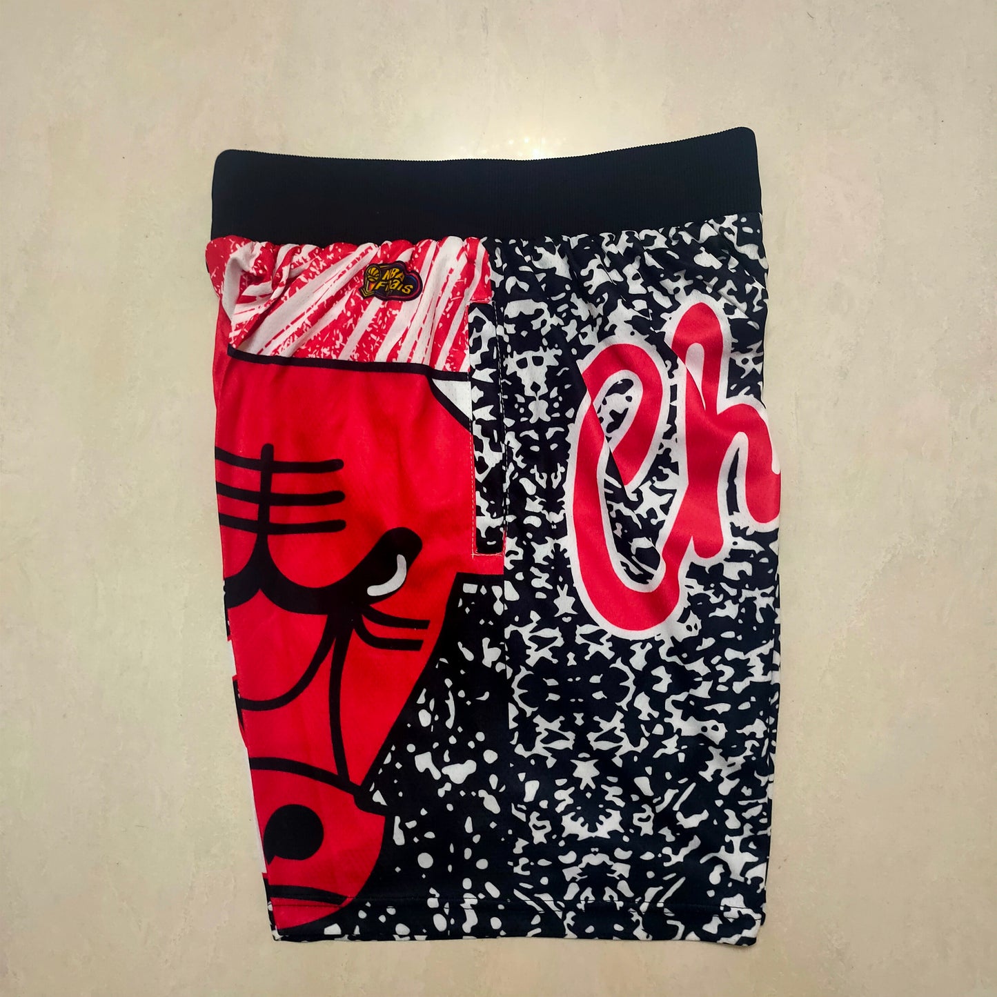CHICAGO BULLS BLACK SHORTS