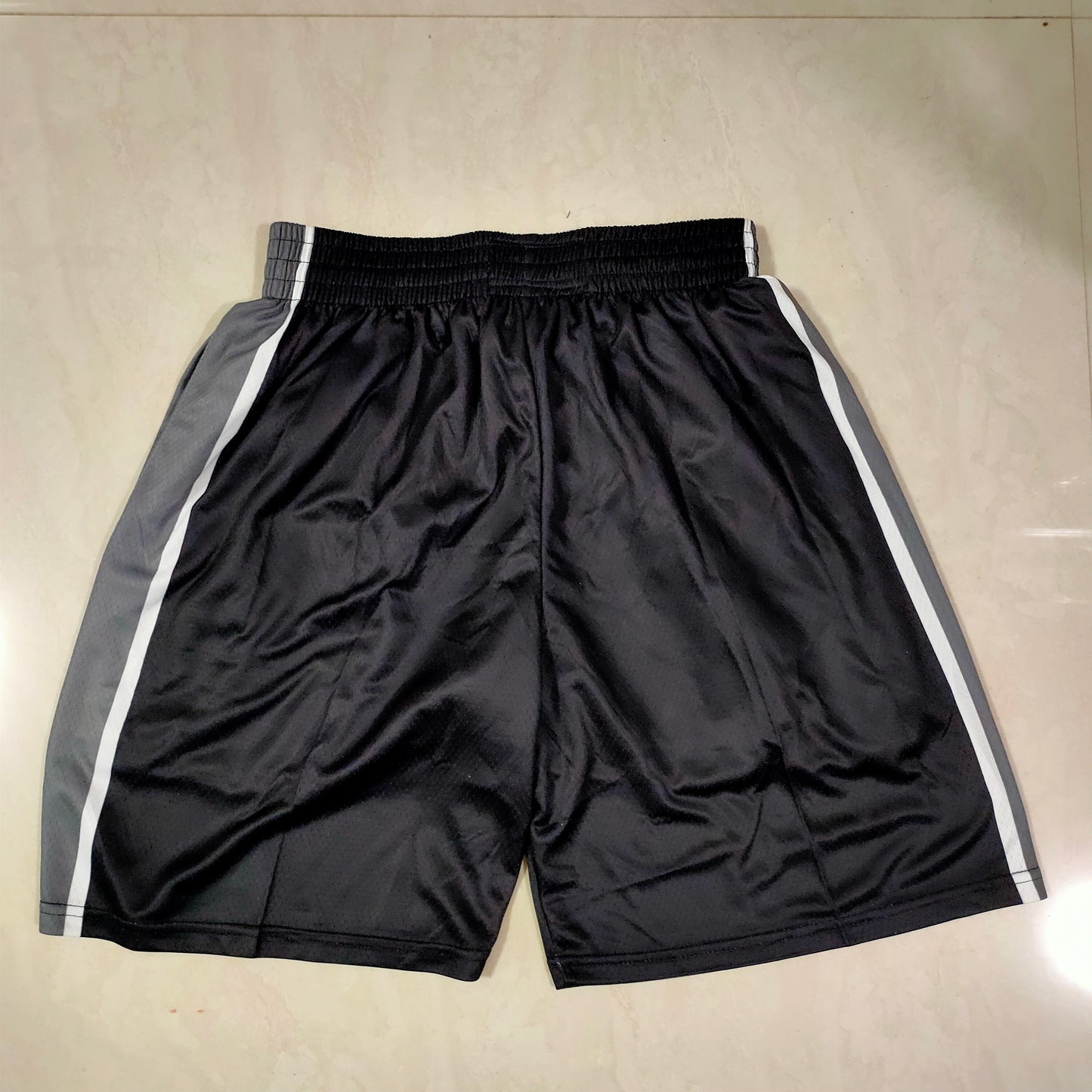 SAN ANTONIO SPURS FIESTA SHORTS
