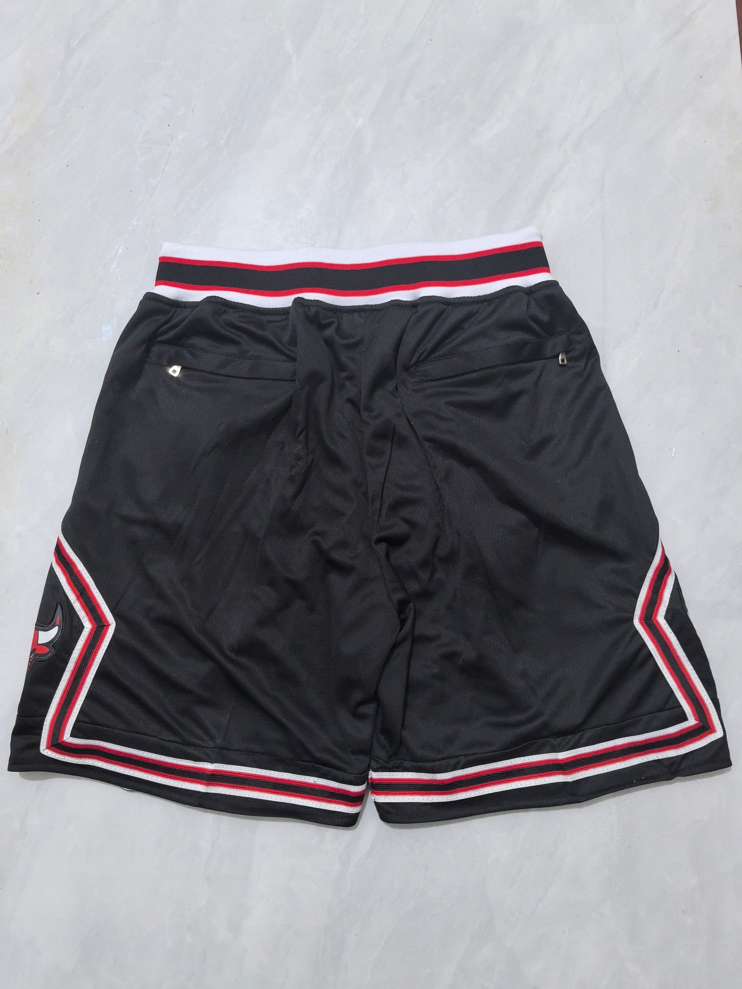 CHICAGO BULLS BLACK SHORTS