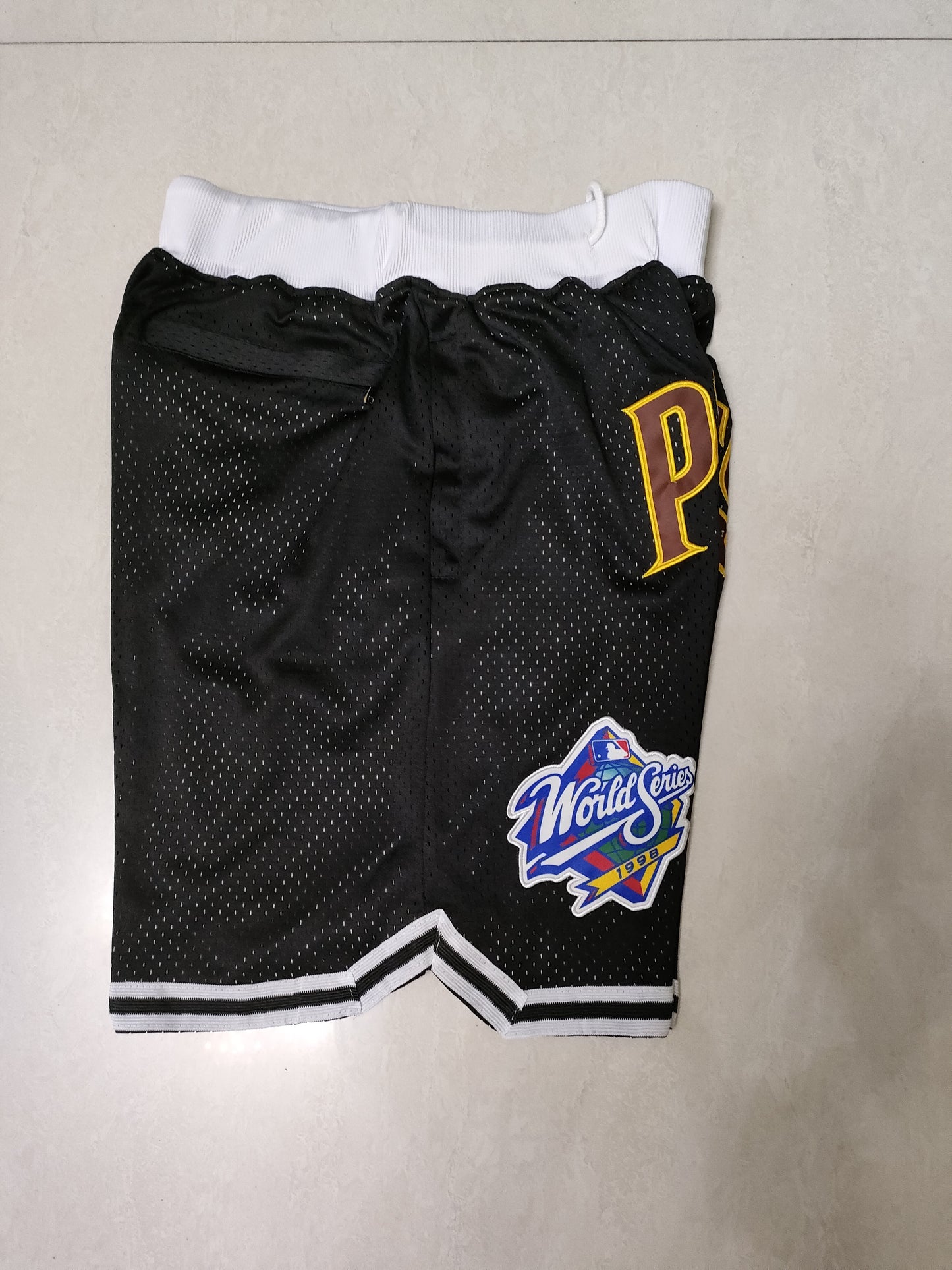 SAN DIEGO PADRES BLACK SHORTS