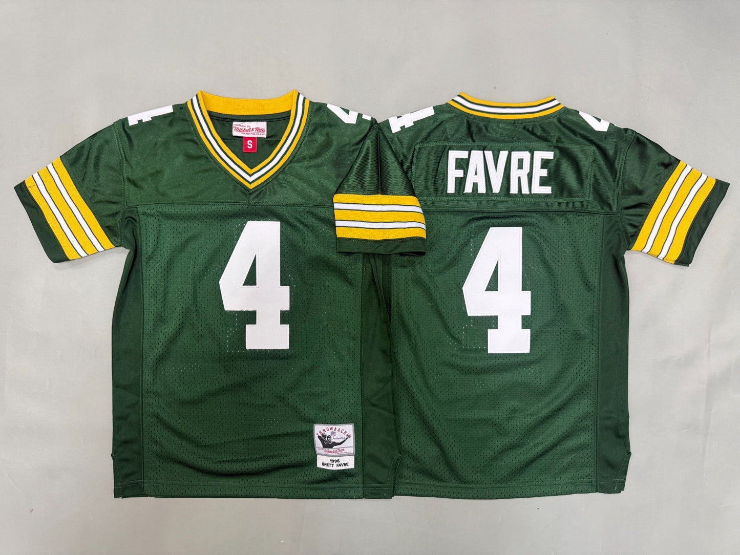 GREEN BAY PACKERS BRETT FAVRE GREEN VINTAGE JERSEY