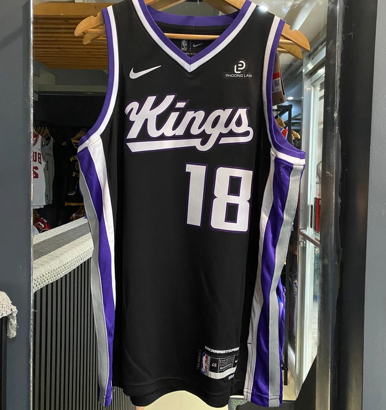 SACRAMENTO KINGS RUSSELL WESTBROOK BLACK JERSEY