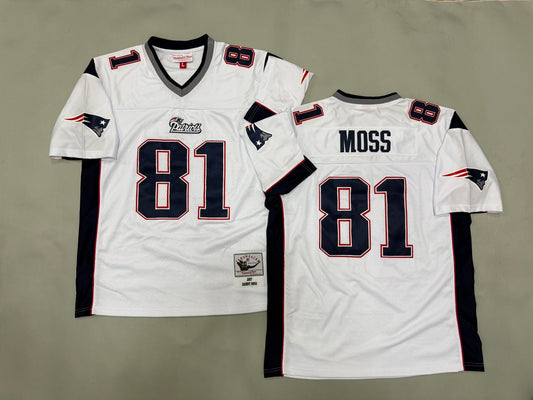 NEW ENGLAND PATRIOTS RANDY MOSS WHITE VINTAGE JERSEY