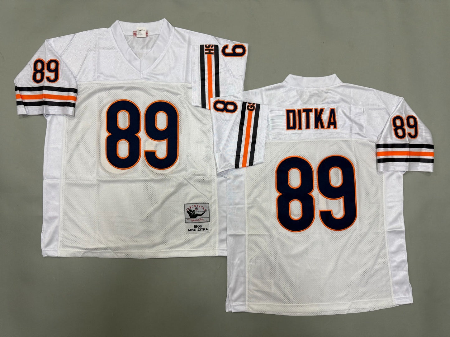 CHICAGO BEARS MIKE DITKA WHITE VINTAGE JERSEY