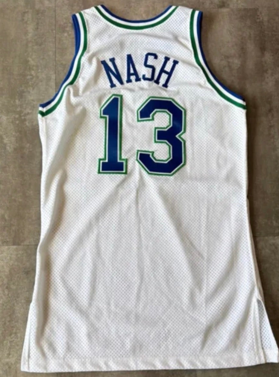 DALLAS MAVERICKS STEVE NASH WHITE VINTAGE JERSEY