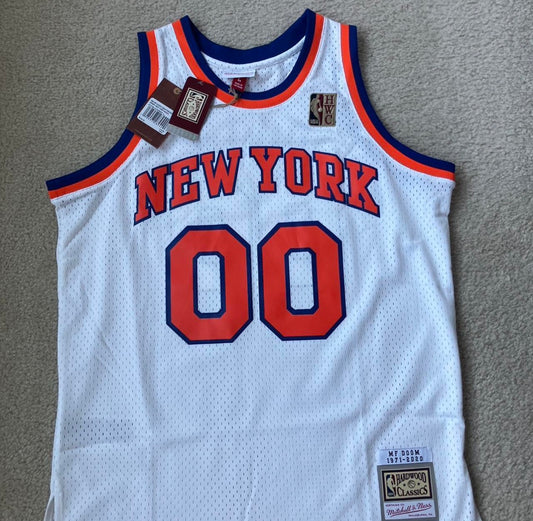 New York Knicks custom Jersey request ￼