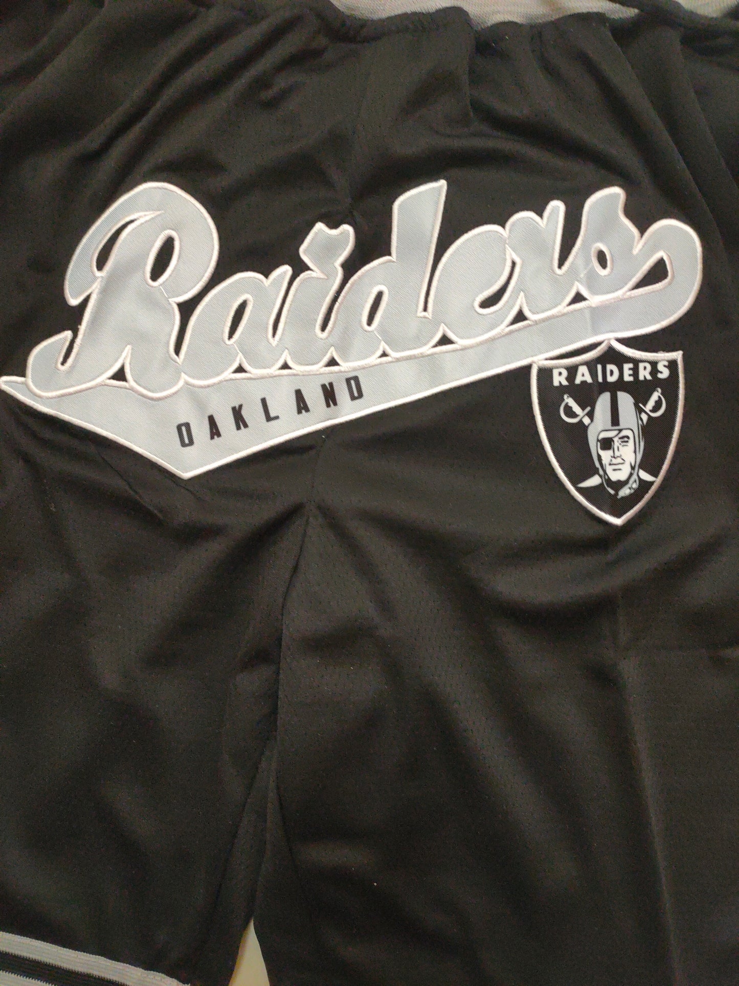 LAS VEGAS RAIDERS BLACK SHORTS